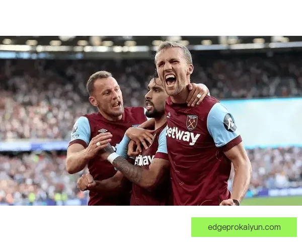 水晶宫的逼抢体系表现稳健,面临下半赛季挑战需持续提升竞争力。 水晶宫的逼抢体系表现稳健,面临下半赛季挑战需持续提升竞争力。